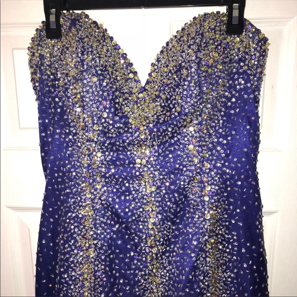 Elegant Mermaid Style Prom Dress💜 - Picture 7 of 8